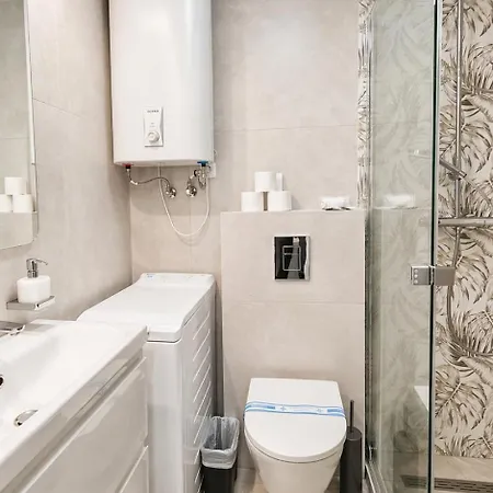 Vip в історичному центрі одеси біля філармонії Apartment